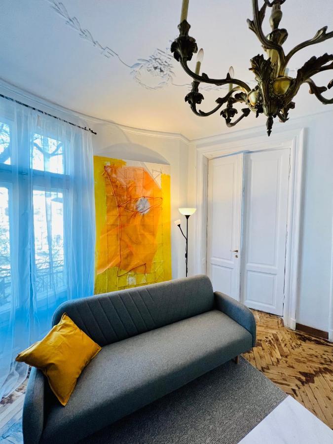 בוקרשט Sada Art Gallery Apartment מראה חיצוני תמונה