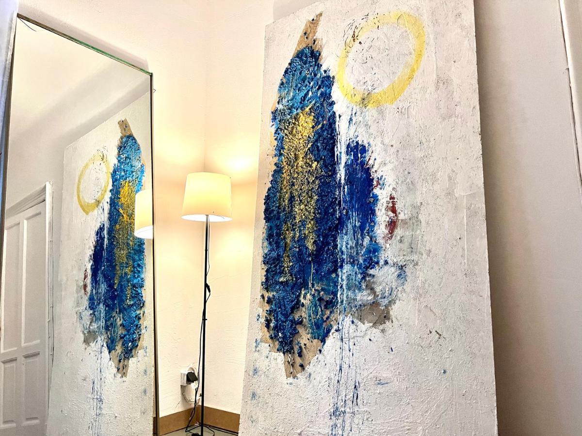 בוקרשט Sada Art Gallery Apartment מראה חיצוני תמונה